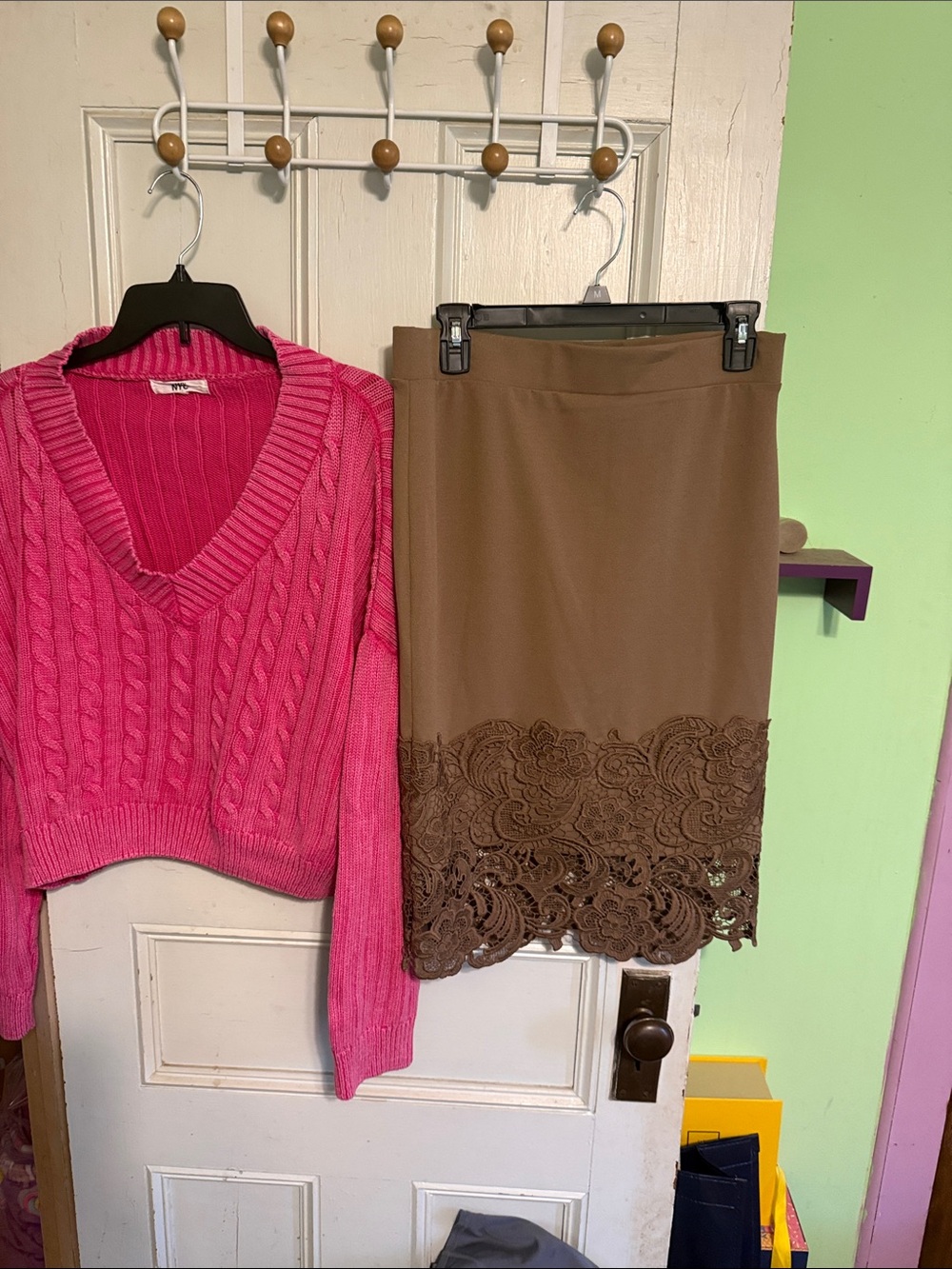 Steve Madden Brown Lace-Hem Pencil Skirt